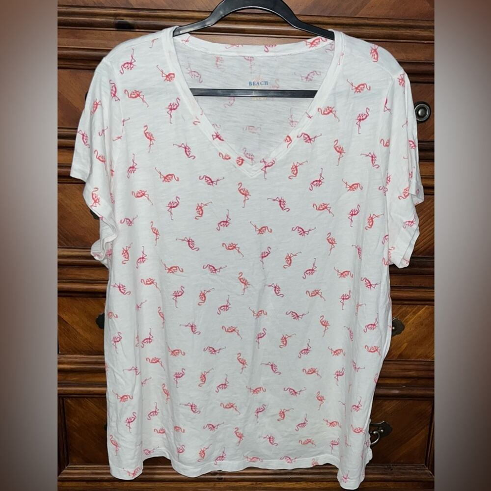 Belle Beach by Kim Gravel Summer Conversational V-Neck T-Shirt Flamingos 28” P2P